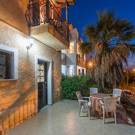 Yiannis 5 Apartament Plános